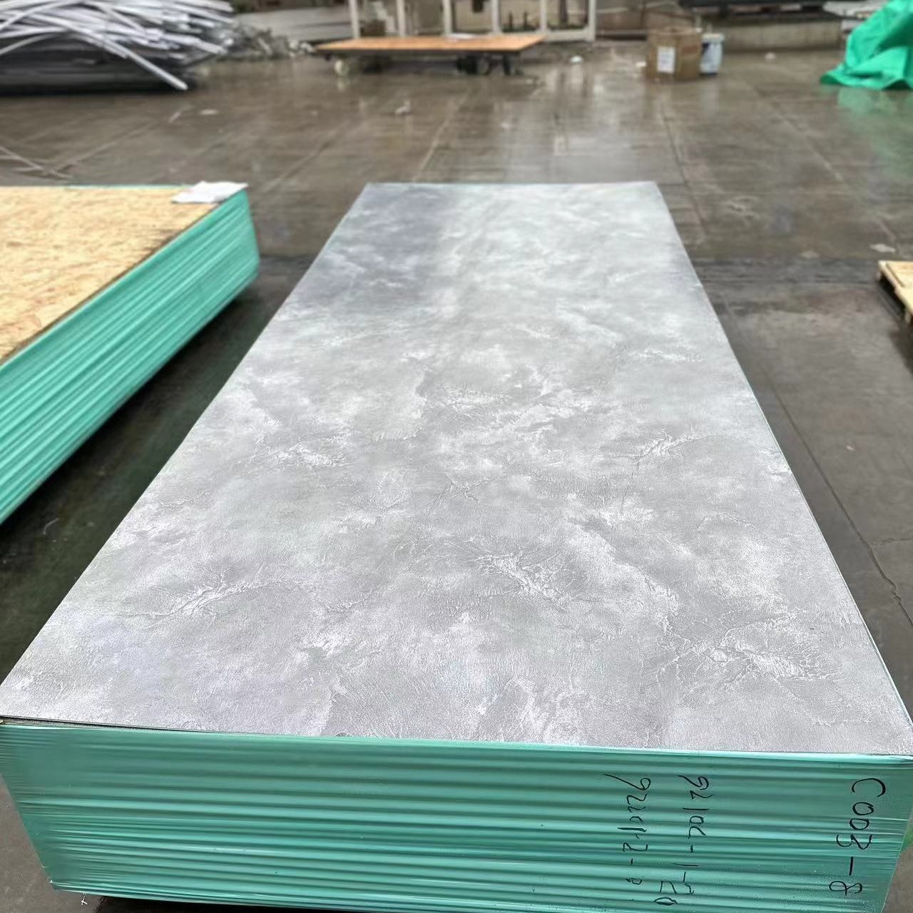 Tấm ốp tường nội thất PVC giả đá cẩm thạch bóng gương UV 4*8