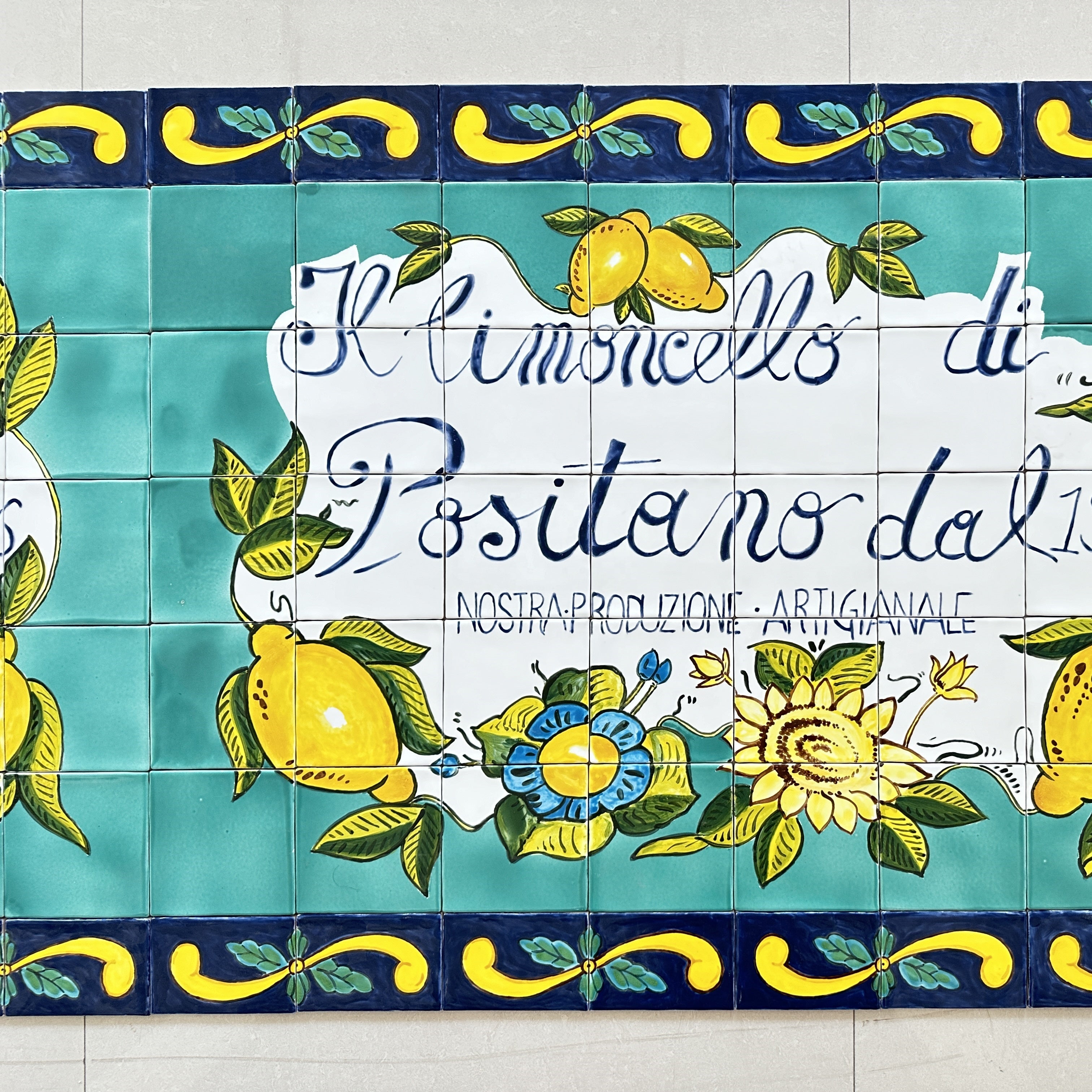 Gạch Ceramic Vẽ Tay Thiết Kế Hiện Đại Màu Chanh Tươi Sáng, Dạng Vuông Hoa Văn Tùy Chỉnh, Viền Kiểu Gạch Viên, Kháng Khuẩn, Chống Cháy