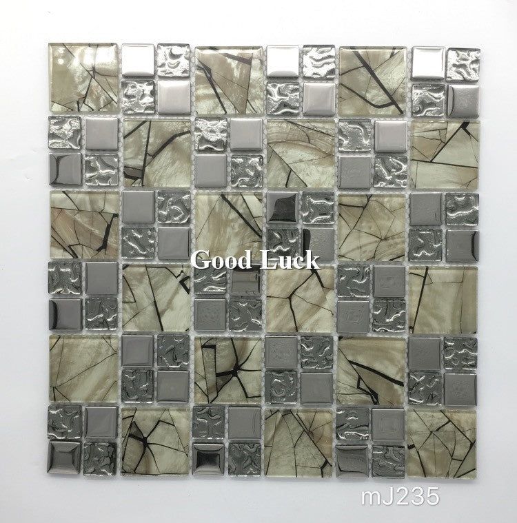 Gạch Mosaic Thủy Tinh Kính Pha Lê Ốp Tường Bếp