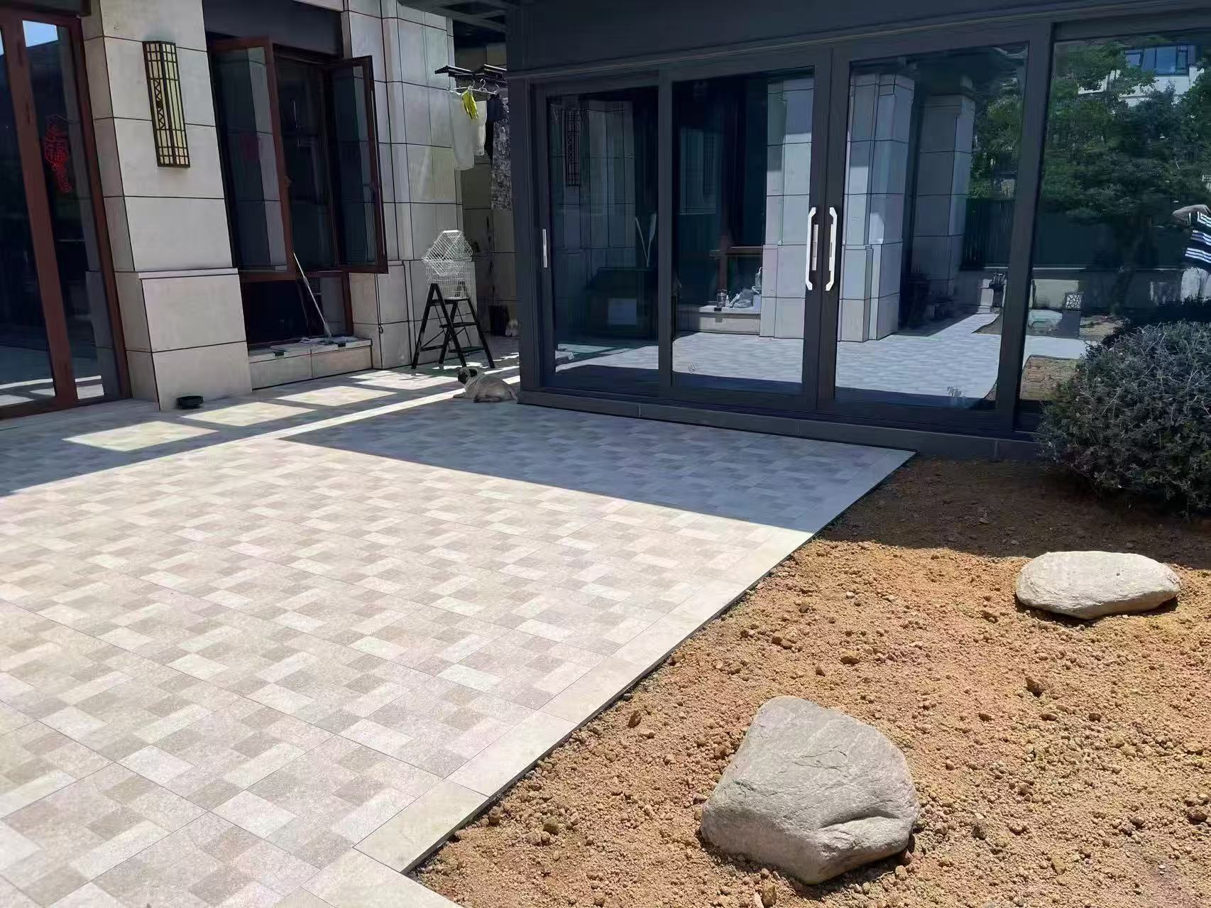 Gạch Sứ Cao Cấp 400x400mm Màu Be Họa Tiết Mosaic Đá Cẩm Thạch Hình Học, Bóc Dán, Chống Trượt, Chống Thấm Nước