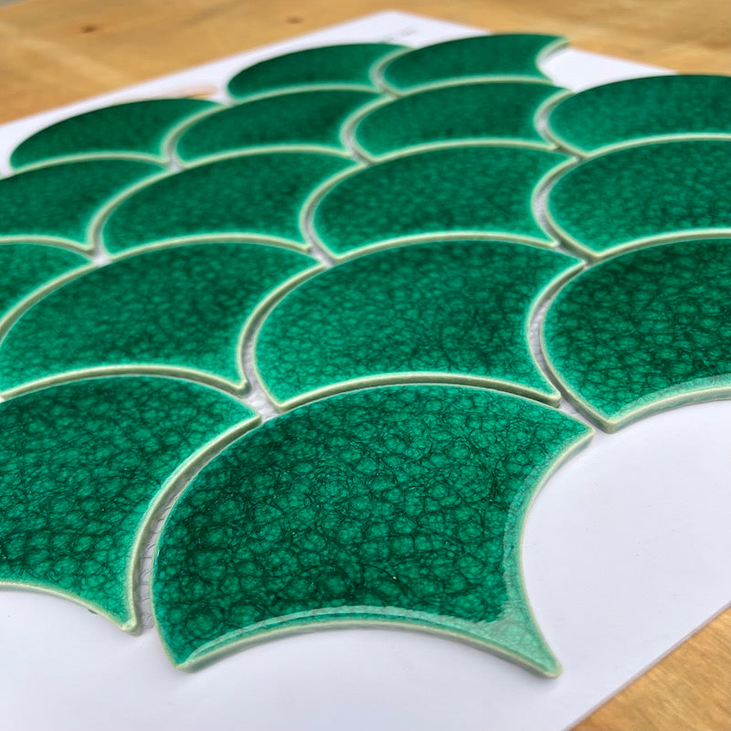 Gạch Mosaic Vảy Cá Rạn 2 lớp MHF 9508
