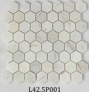 Đá Mosaic trắng sữa chip lục giác bóng L42.5P001