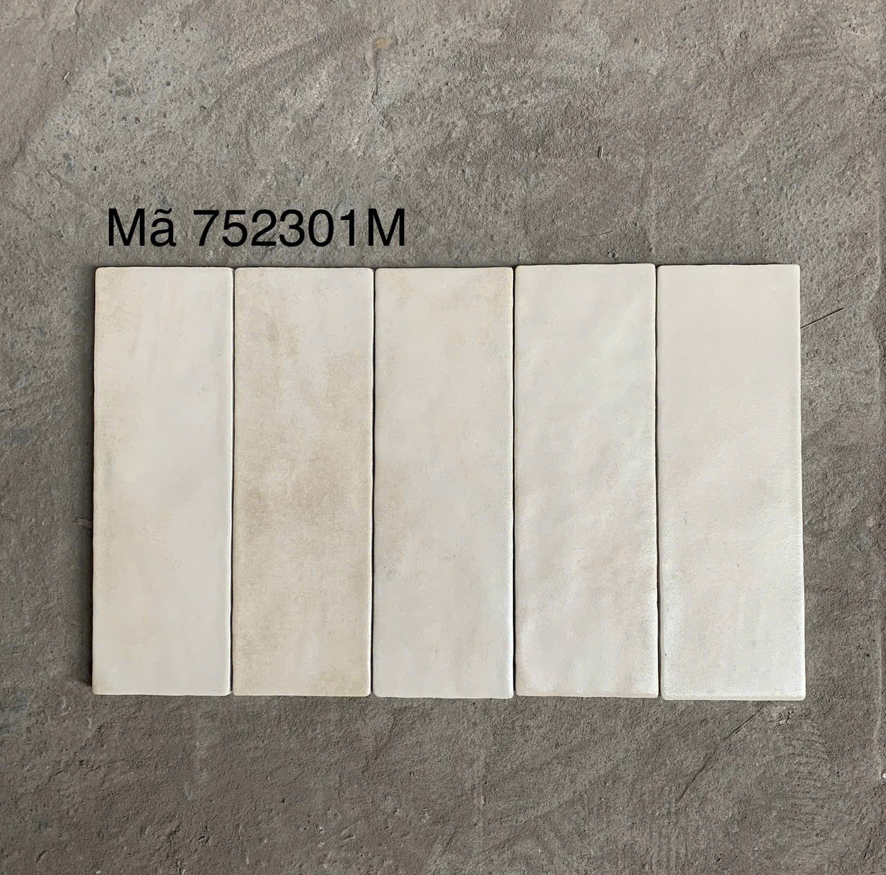 Gạch thẻ be men mờ KT 75x230mm (1h/0.97m/56v/17.5kg) mã LAN752301M
