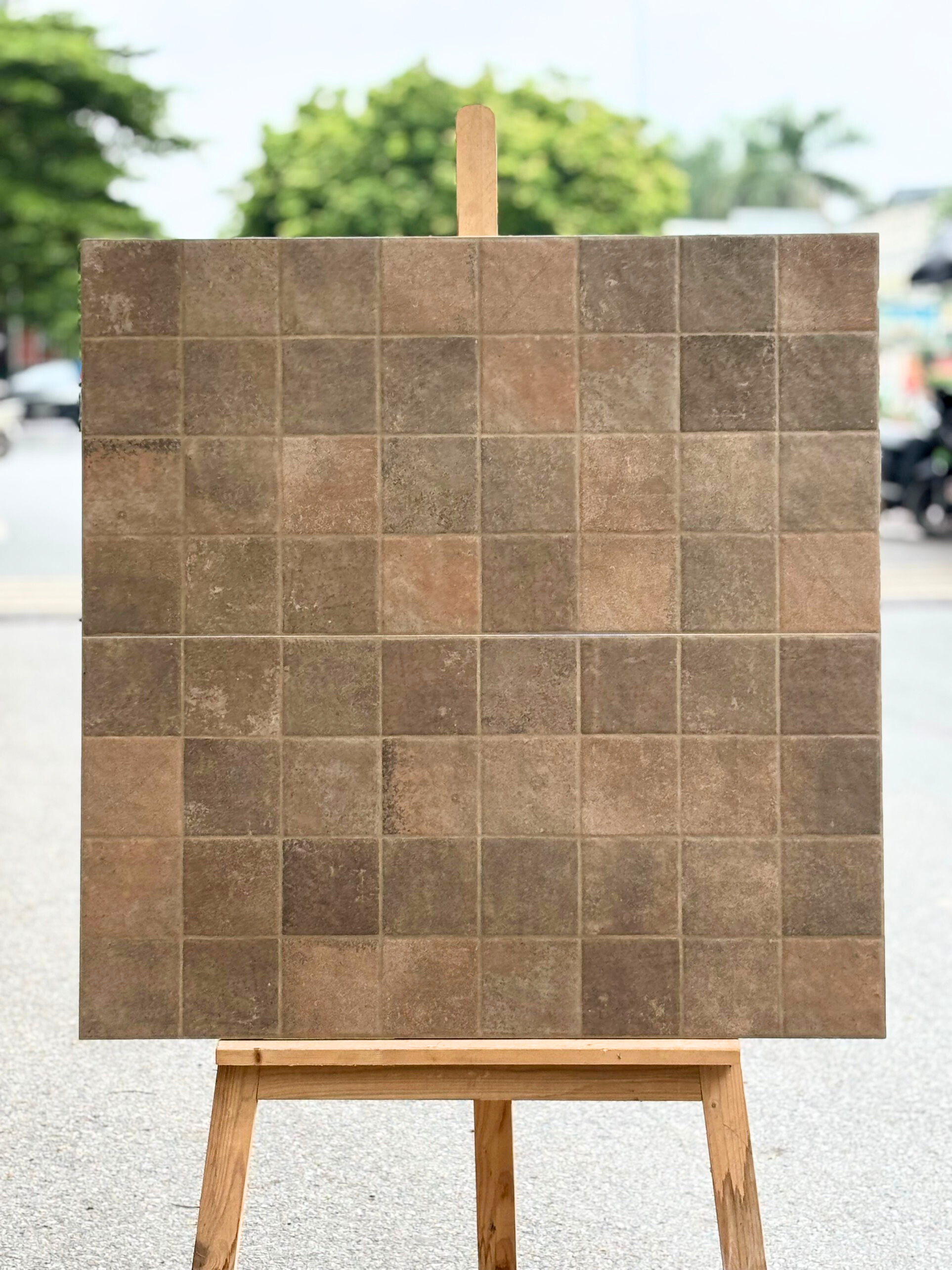 Gạch ốp lát 400x800 mã M827 (1thùng/ 1.92m2/ 6v/ 36,5kg) – Daisan Store