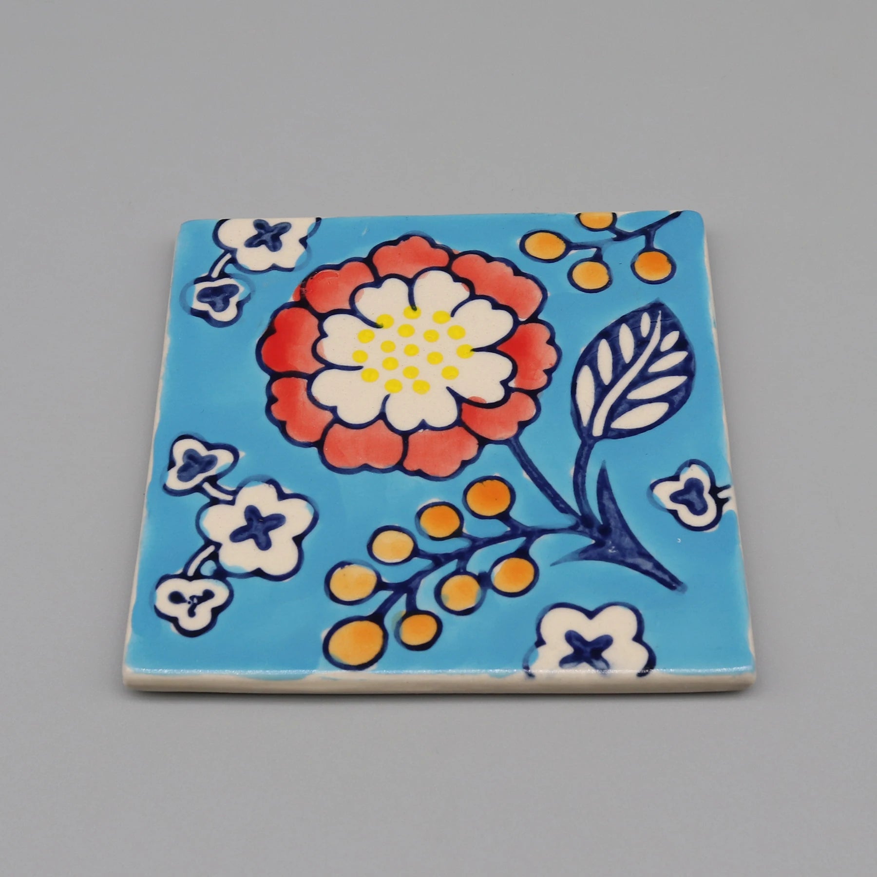 Gạch Men Trang Trí Xanh Trắng - Sắc Màu Ngôi Nhà