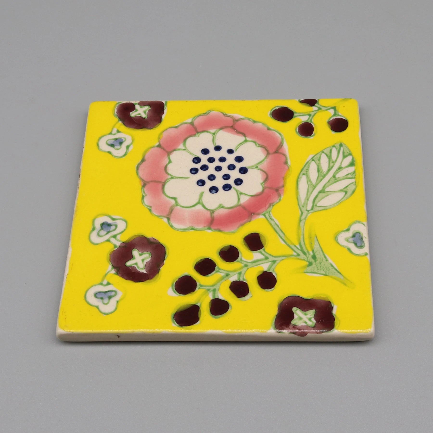 Gạch Men Trang Trí Xanh Trắng - Sắc Màu Ngôi Nhà