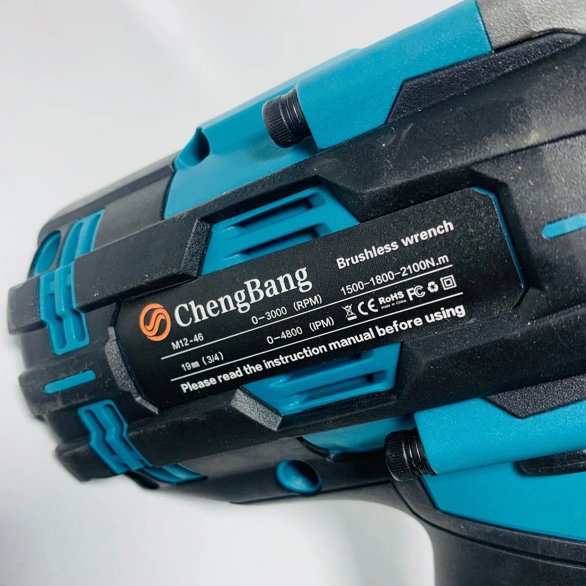 Vặn Bu Lông Không Dây Brushless 2100 Nm Mũi 3 4 Pin Makita