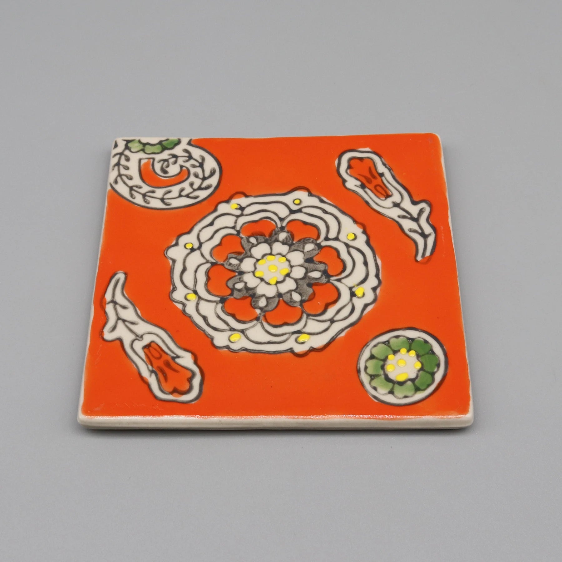 Gạch Men Trang Trí Xanh Trắng - Sắc Màu Ngôi Nhà