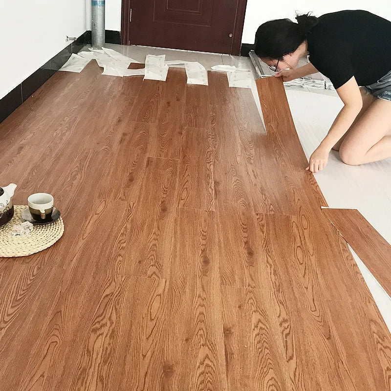Miếng Dán Sàn Gỗ PVC Hiện Đại Chống Thấm Trong Nhà Dễ Dàng
