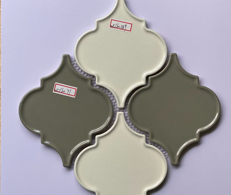 Mosaic Lồng Đèn Màu Xám Trắng