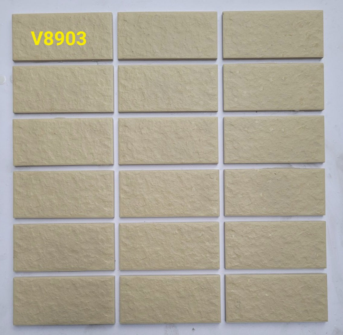 Gạch thẻ ngoại thất mã V8903
