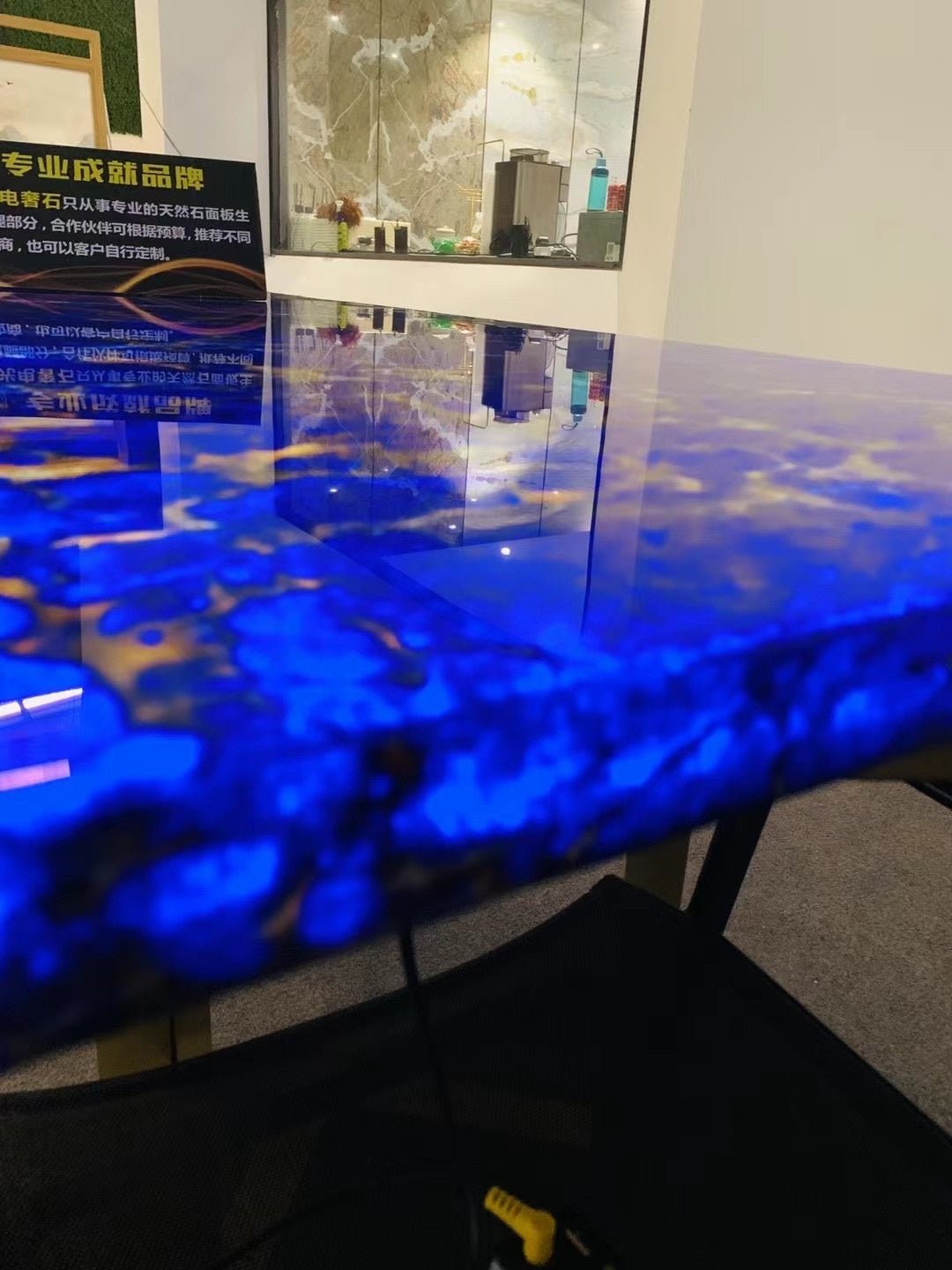 Bàn Cà Phê Đèn LED Đá Quý Sang Trọng Luni - Daisan Store