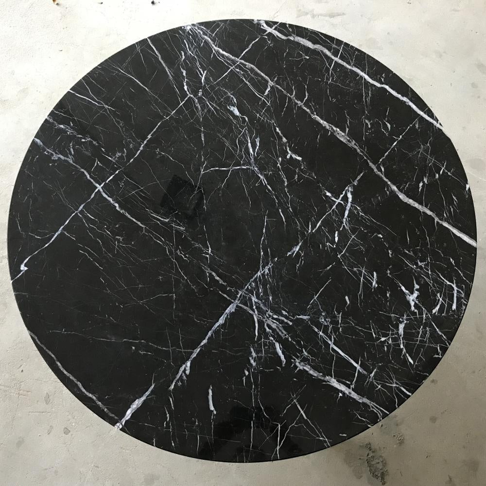 Bàn Trà Đá Cẩm Thạch Đen Chân Vàng Hiện Đại - Daisan Store