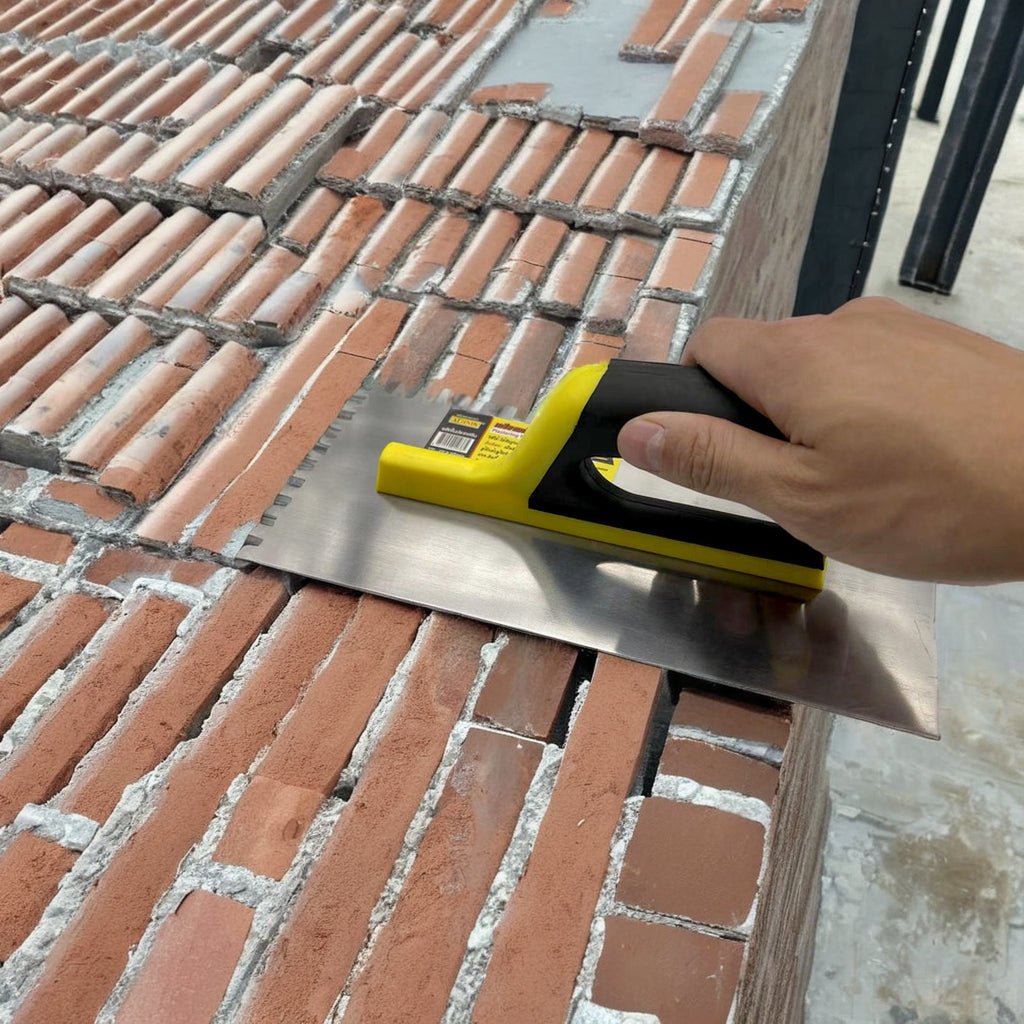 Bay trát gạch răng cưa thép không gỉ thiết kế hiện đại - Daisan Store