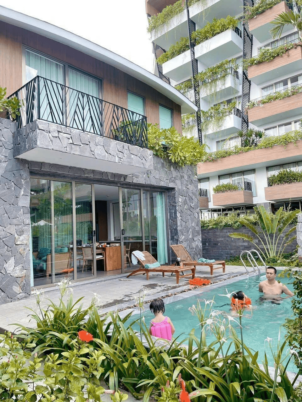 Đá chẻ bao xanh - Daisan Store