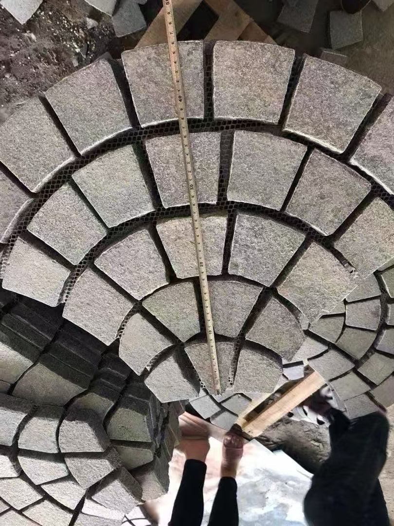 Đá lát vỉa hè hình quạt bằng đá granite phong cách nông thôn trung đại hiện đại, màu xám nhạt - Daisan Store