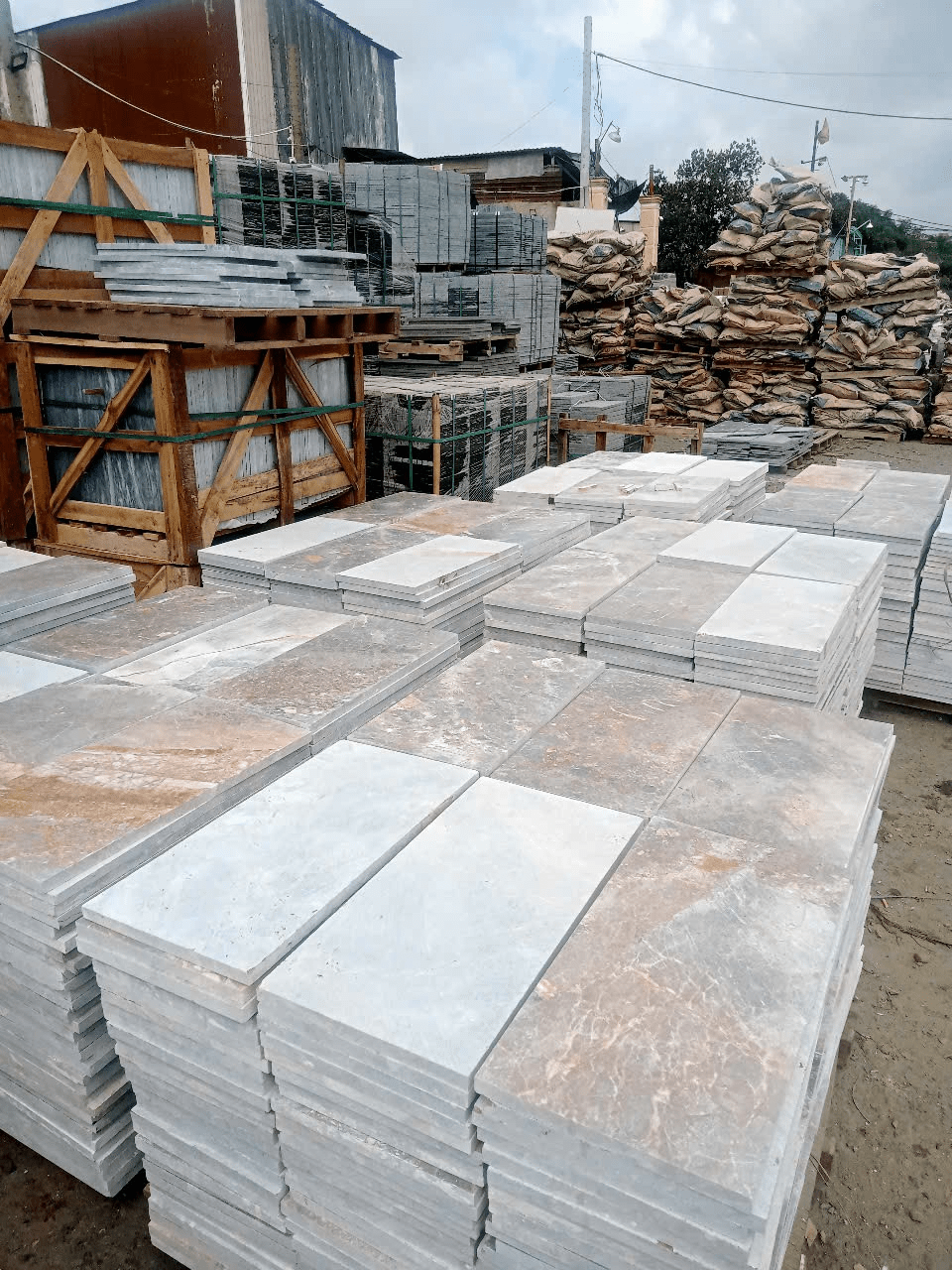 Đá mài bóng vàng bông 30x60x1,8 - Daisan Store