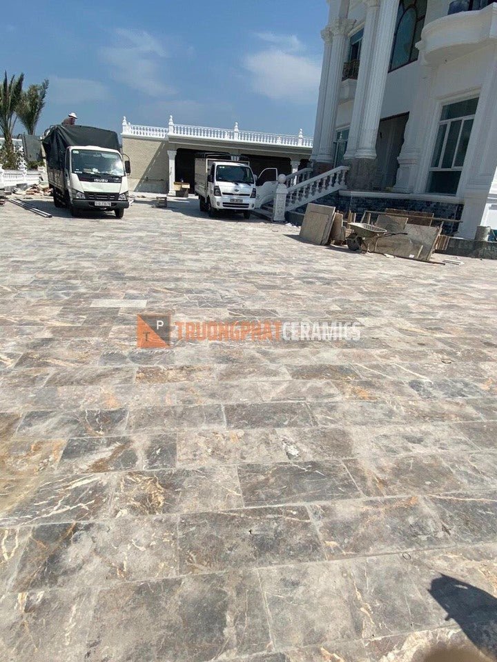 Đá Marble Vân Vàng Lát Sân: Nâng Tầm Sang Trọng Cho Không Gian Ngoại Thất - Daisan Store