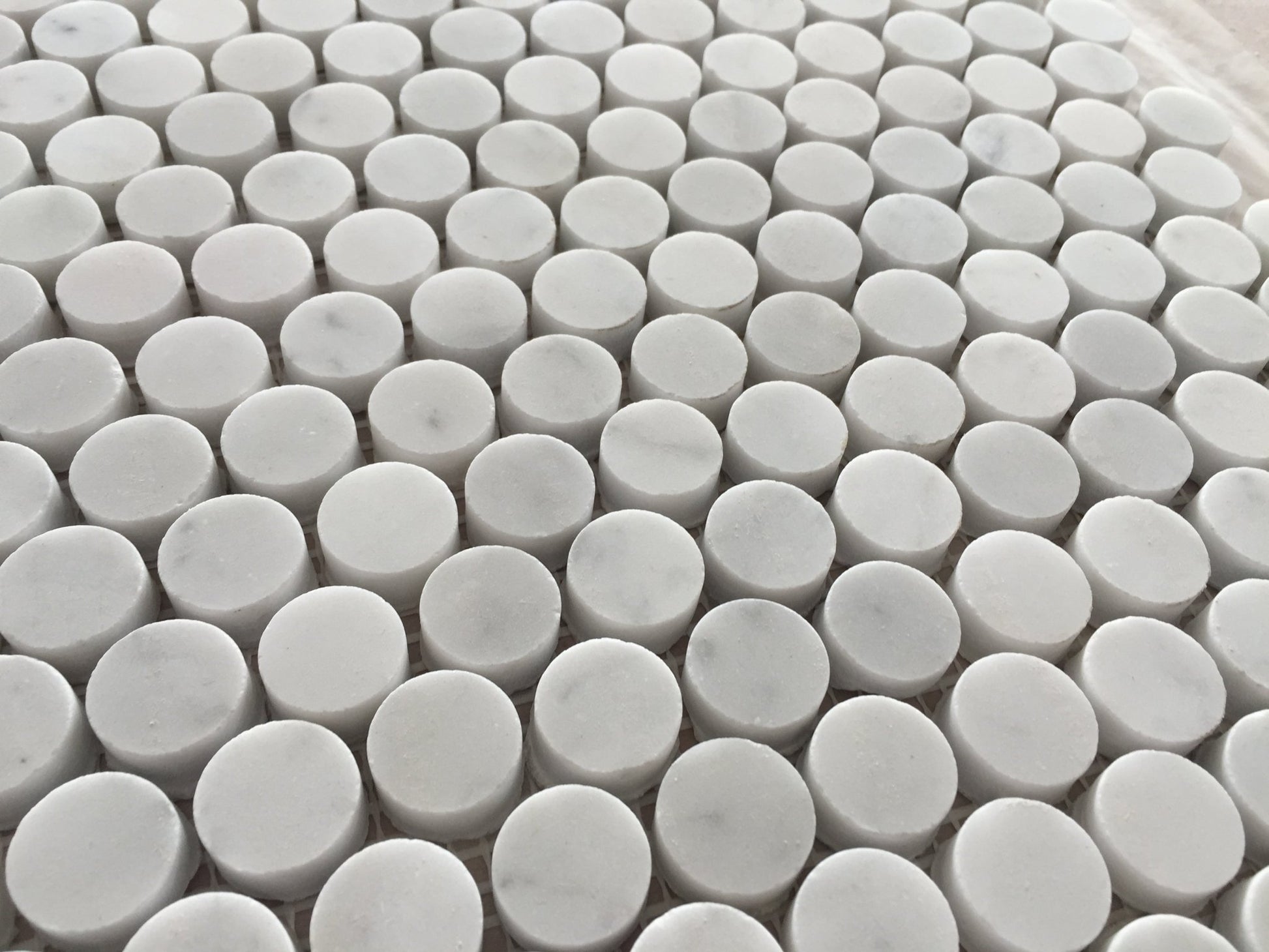 Đá Mosaic Đồng Xu Bianco Carrera Mờ/Bóng 1/2/3 Inch - Daisan Store