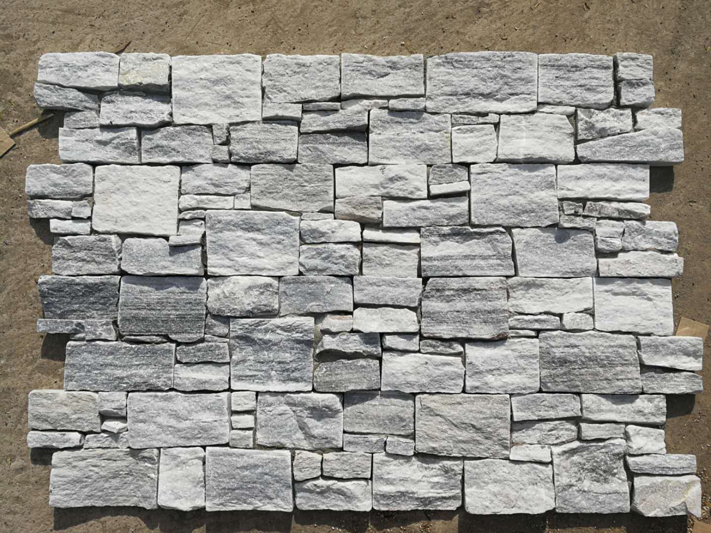 Đá ốp tường xi măng đá phiến tự nhiên màu xám - Daisan Store