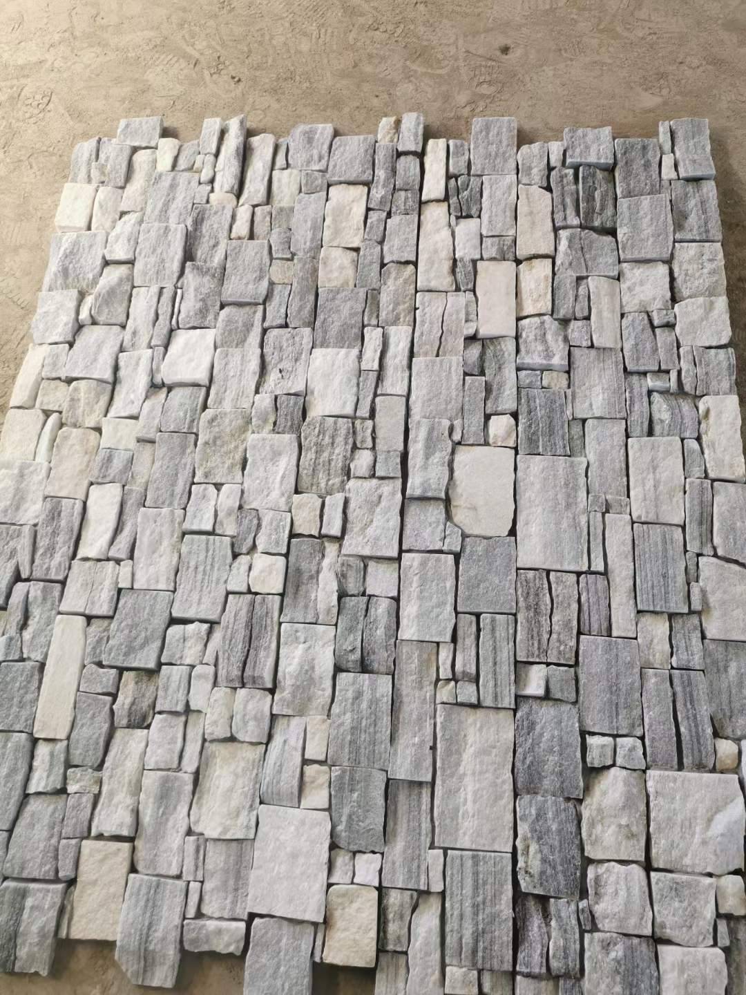 Đá ốp tường xi măng đá phiến tự nhiên màu xám - Daisan Store