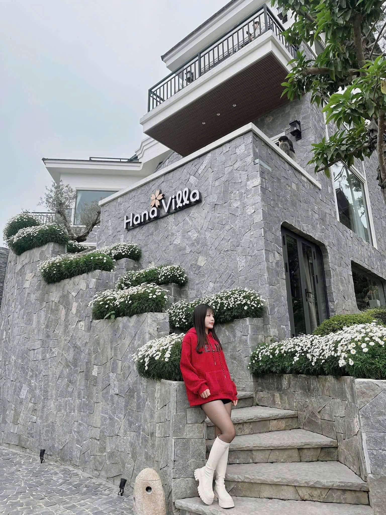 Đá rối ánh kim ốp tường phong cách cổ điển - Daisan Store