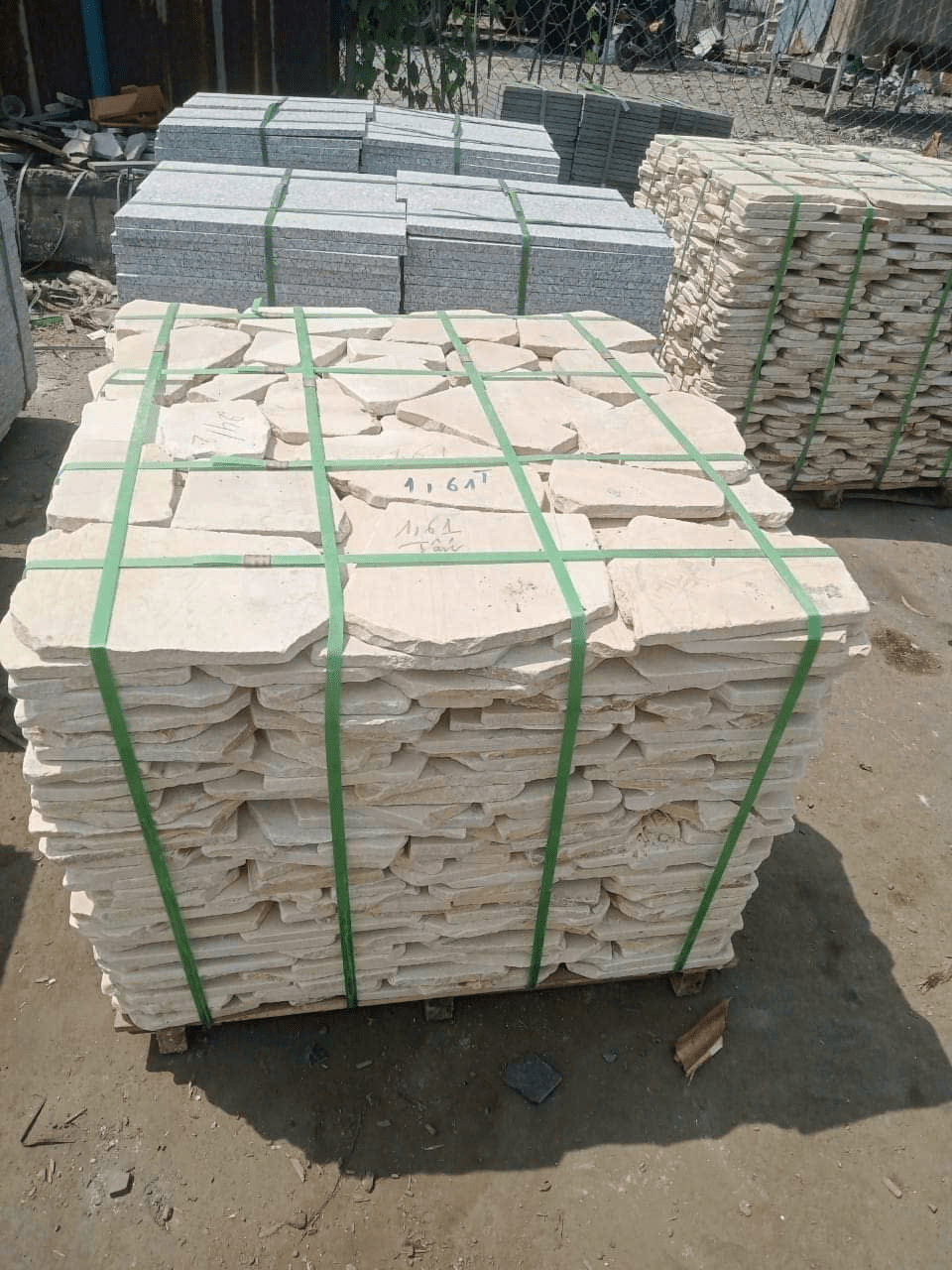 Đá rối vàng quay Nghệ An - Daisan Store