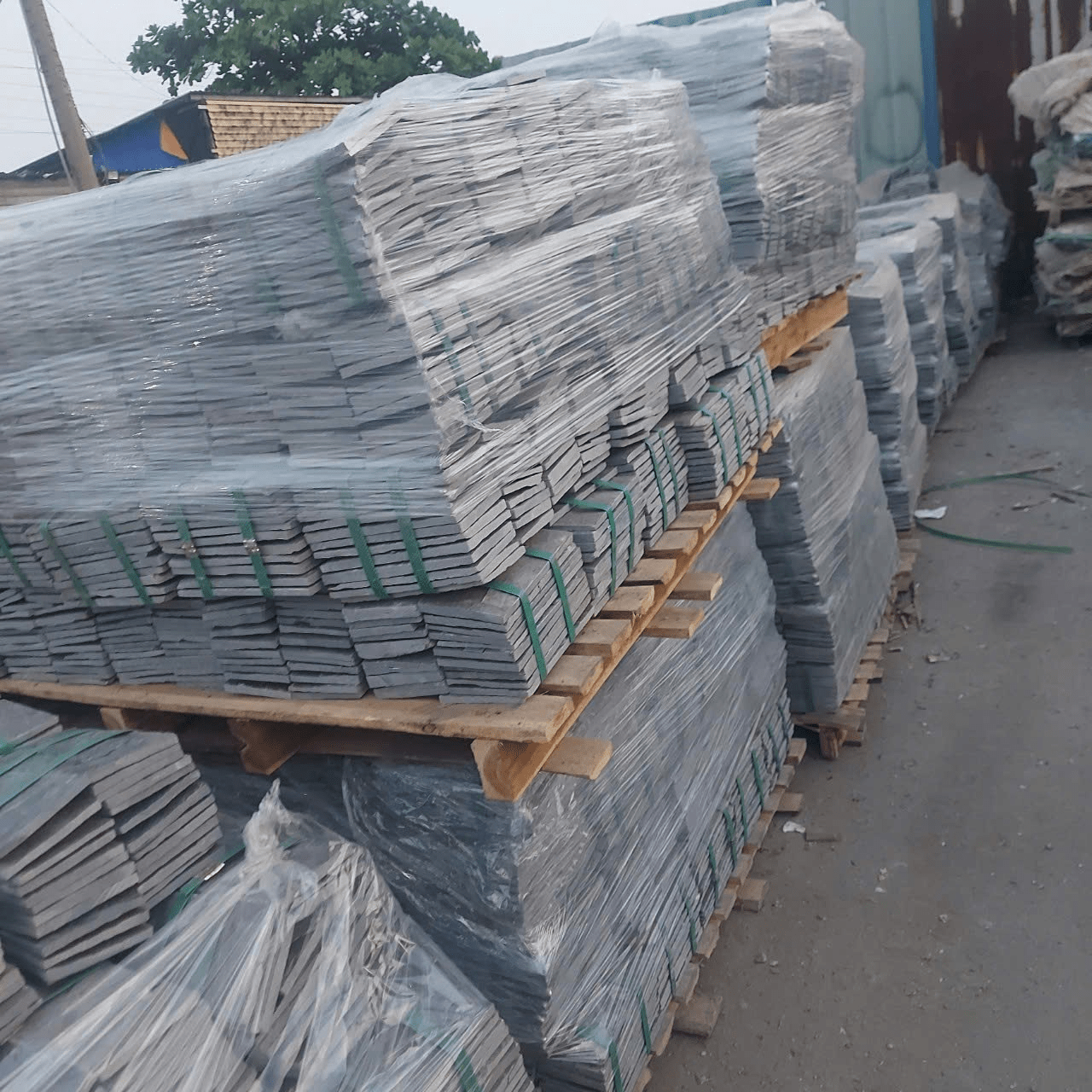 Đá tẩy xanh 10x20 - Daisan Store