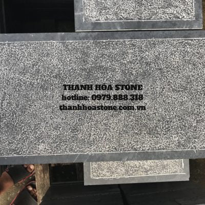 Đá xanh đen băm trừ viền