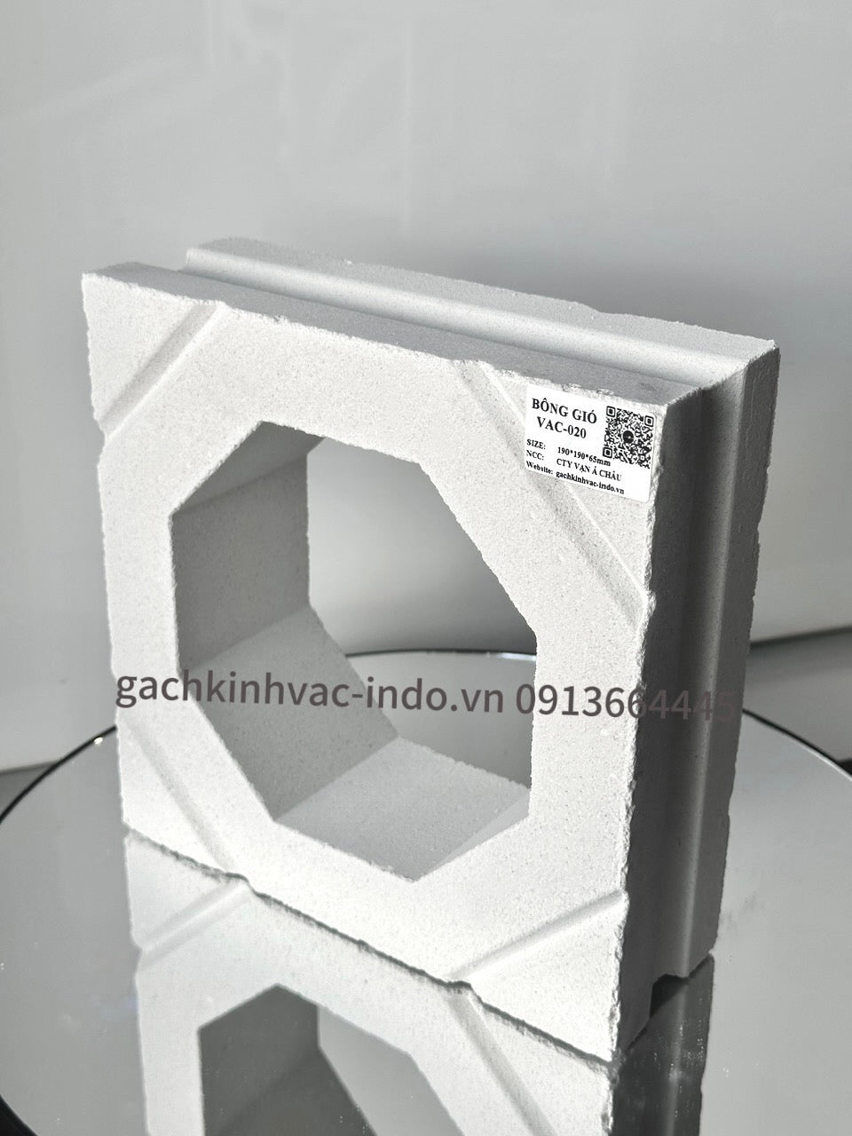 Gạch bông gió VAC - 020 - Daisan Store