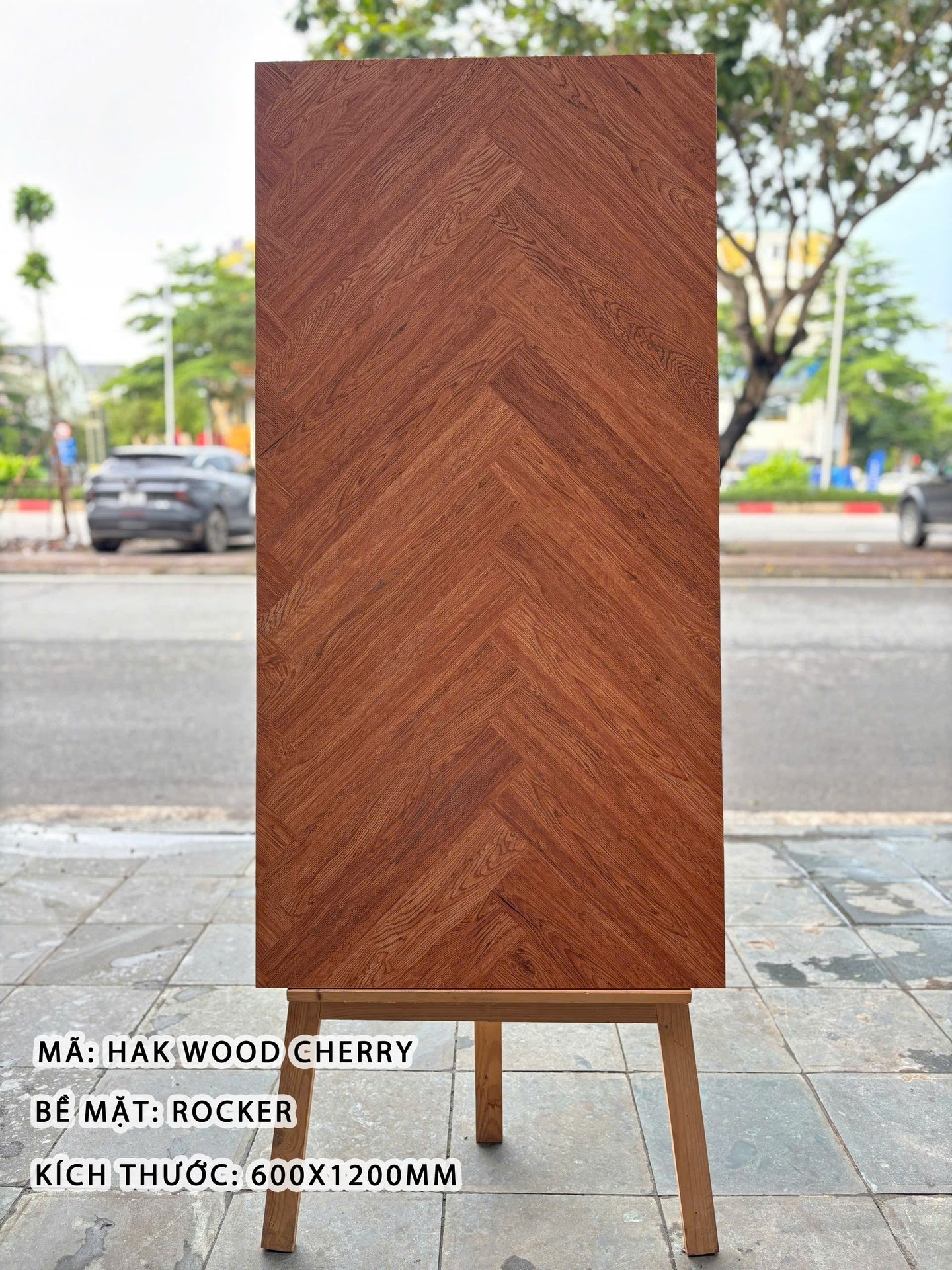 Gạch Giả Gỗ Ấn Độ DSH Men Matt Carving kt 600x1200mm Mã Hak Wood Cherry - Daisan Store