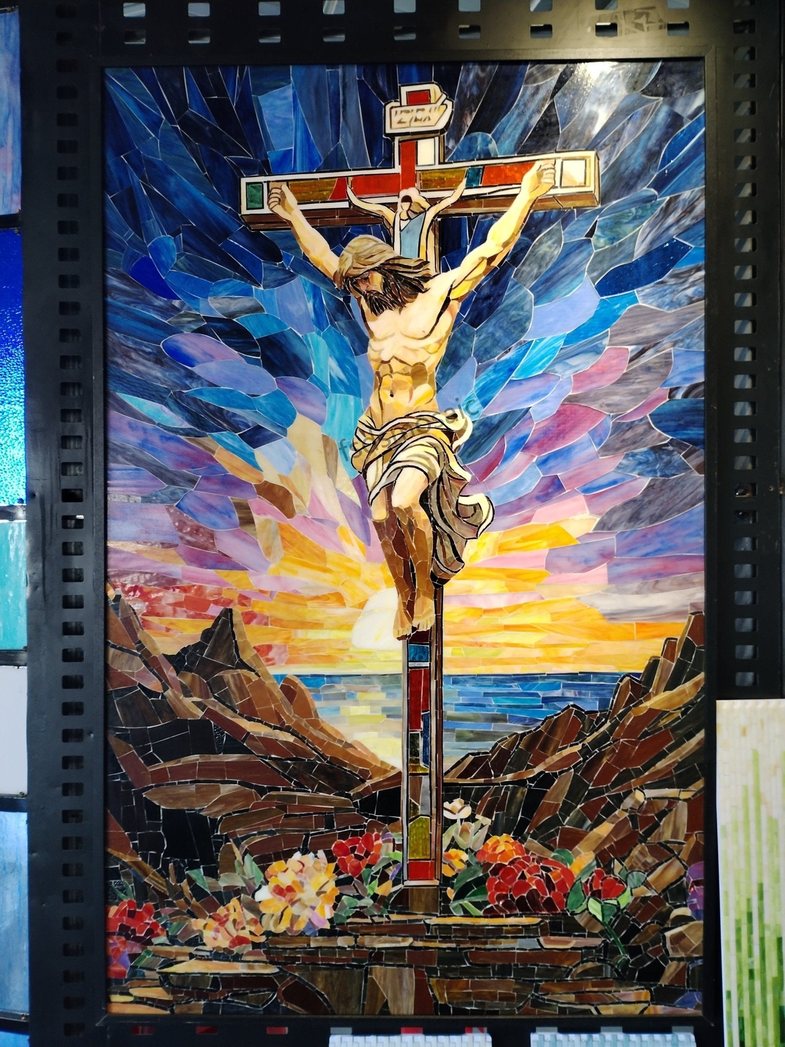 Gạch khảm kính thiết kế hiện đại cho tường phòng khách sạn - Daisan Store