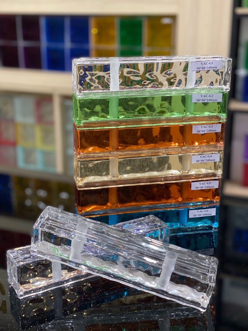 GẠCH KÍNH KHỐI ĐẶC LỖ G6 - Daisan Store