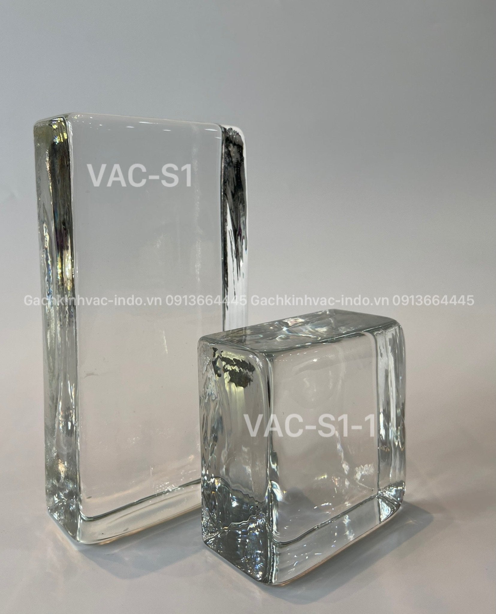 GẠCH KÍNH KHỐI ĐẶC S1 - Daisan Store