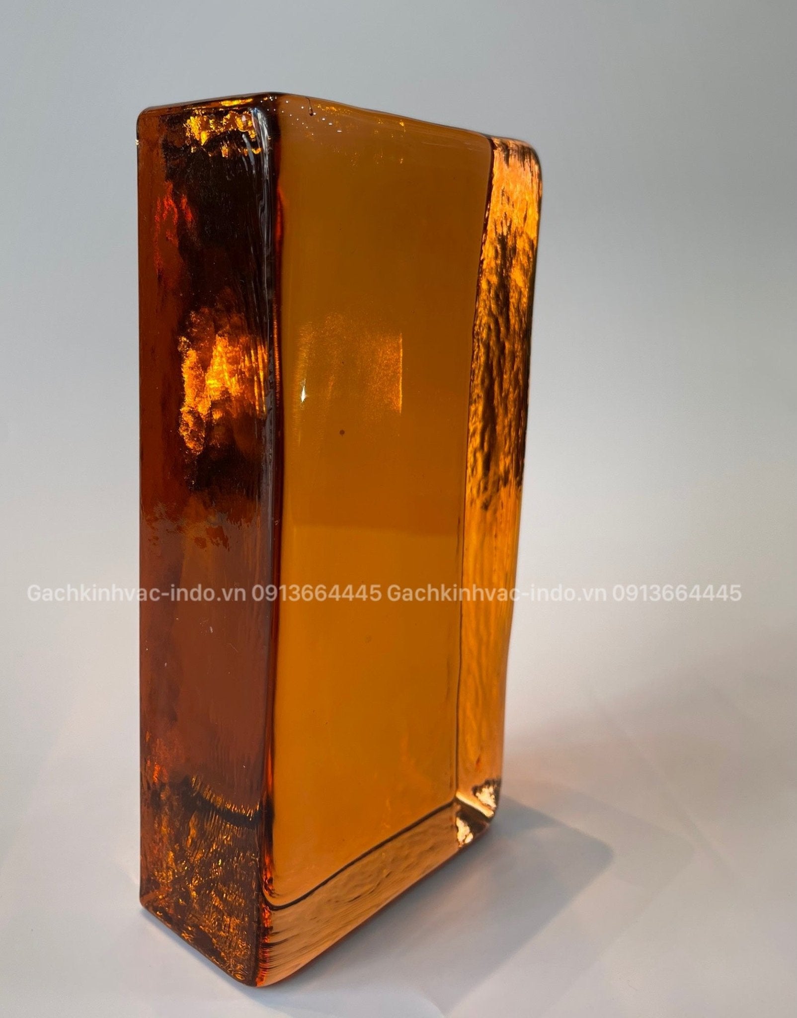 GẠCH KÍNH KHỐI ĐẶC S3 - Daisan Store