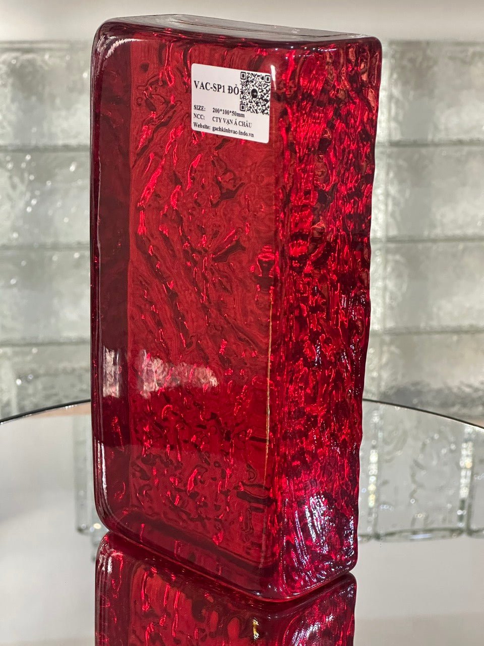 Gạch Kính Khối Đặc SP1 Đỏ - Daisan Store