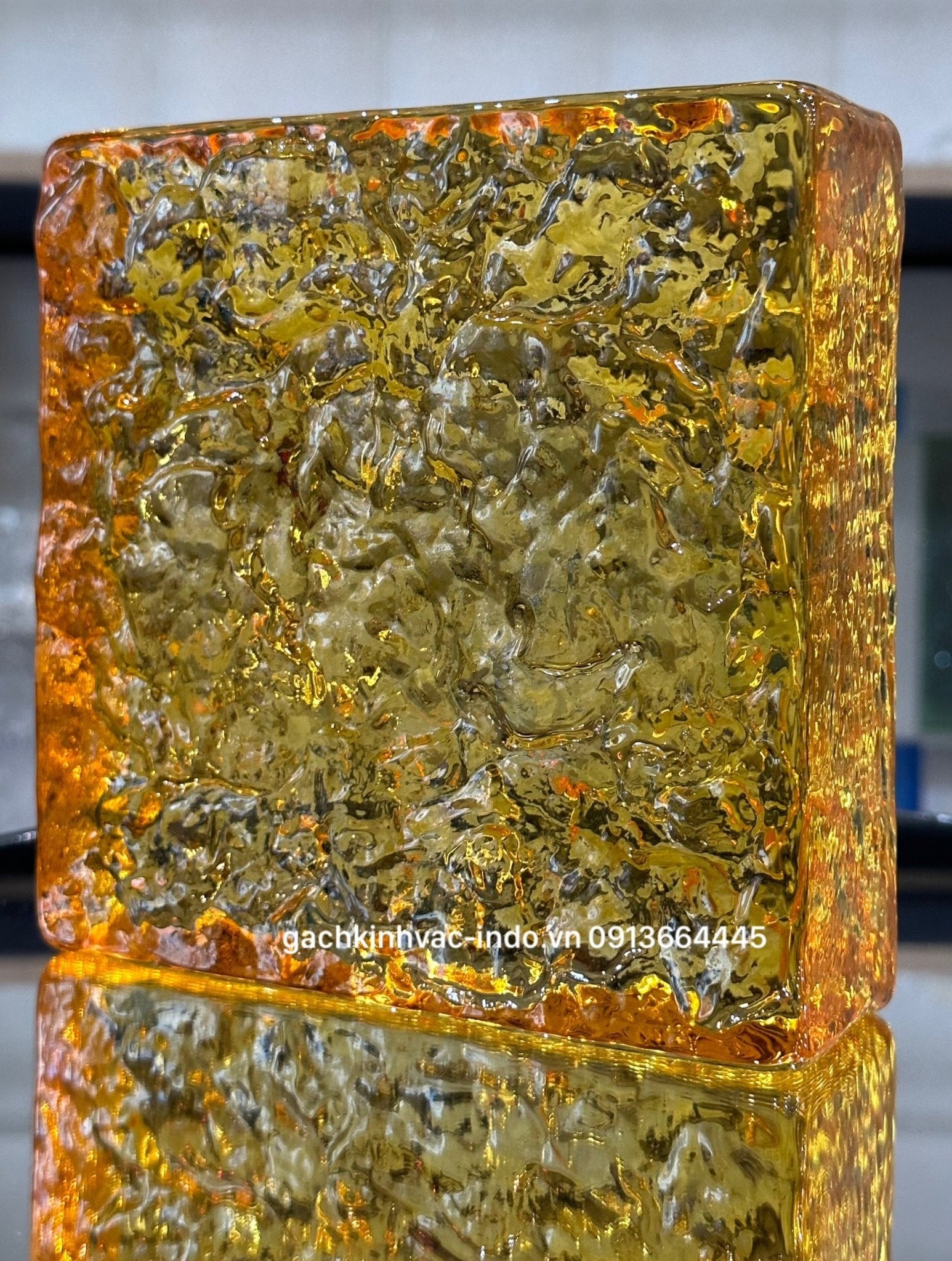 Gạch Kính Khối Đặc SP3 - 2 Vàng Đậm - Daisan Store