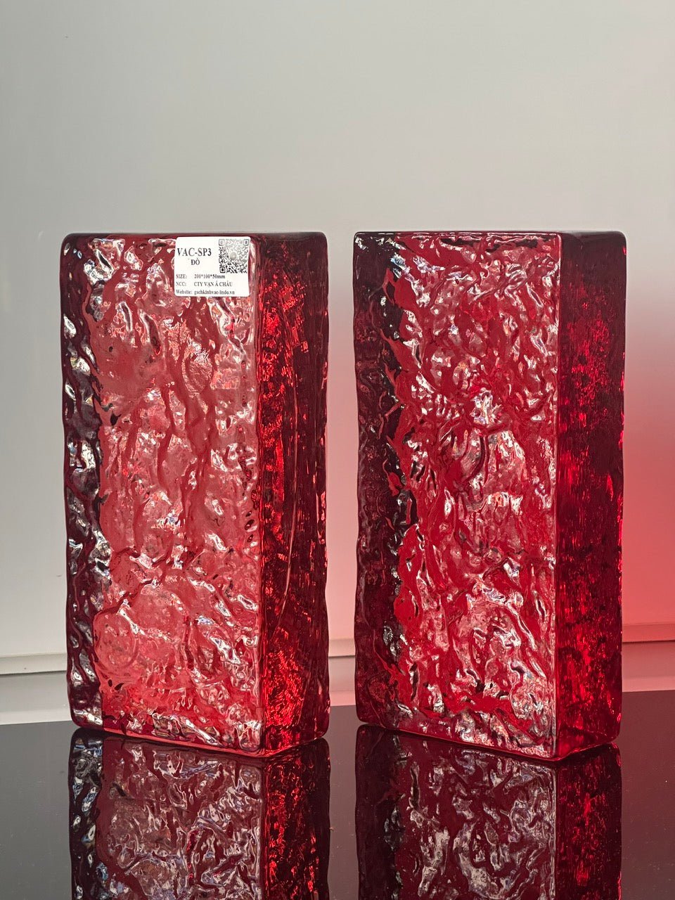 Gạch Kính Khối Đặc SP3 - Đỏ - Daisan Store