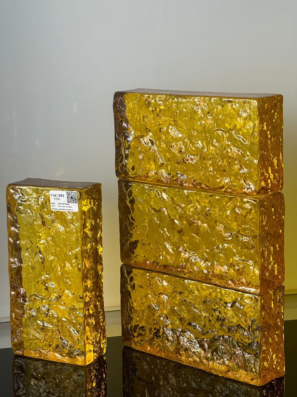 Gạch Kính Khối Đặc Sp3 - Vàng - Daisan Store