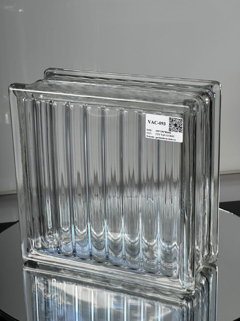 Gạch Kính New Parallel VAC - 093 - Daisan Store