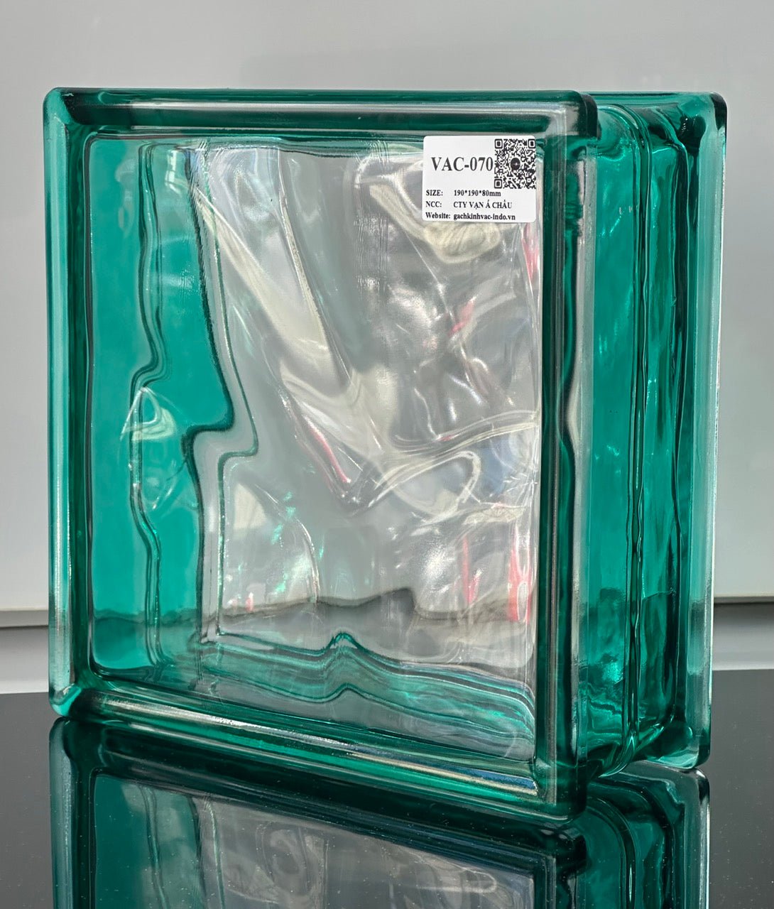 Gạch Kính Vân Mây Xanh Mint VAC - 070 - Daisan Store
