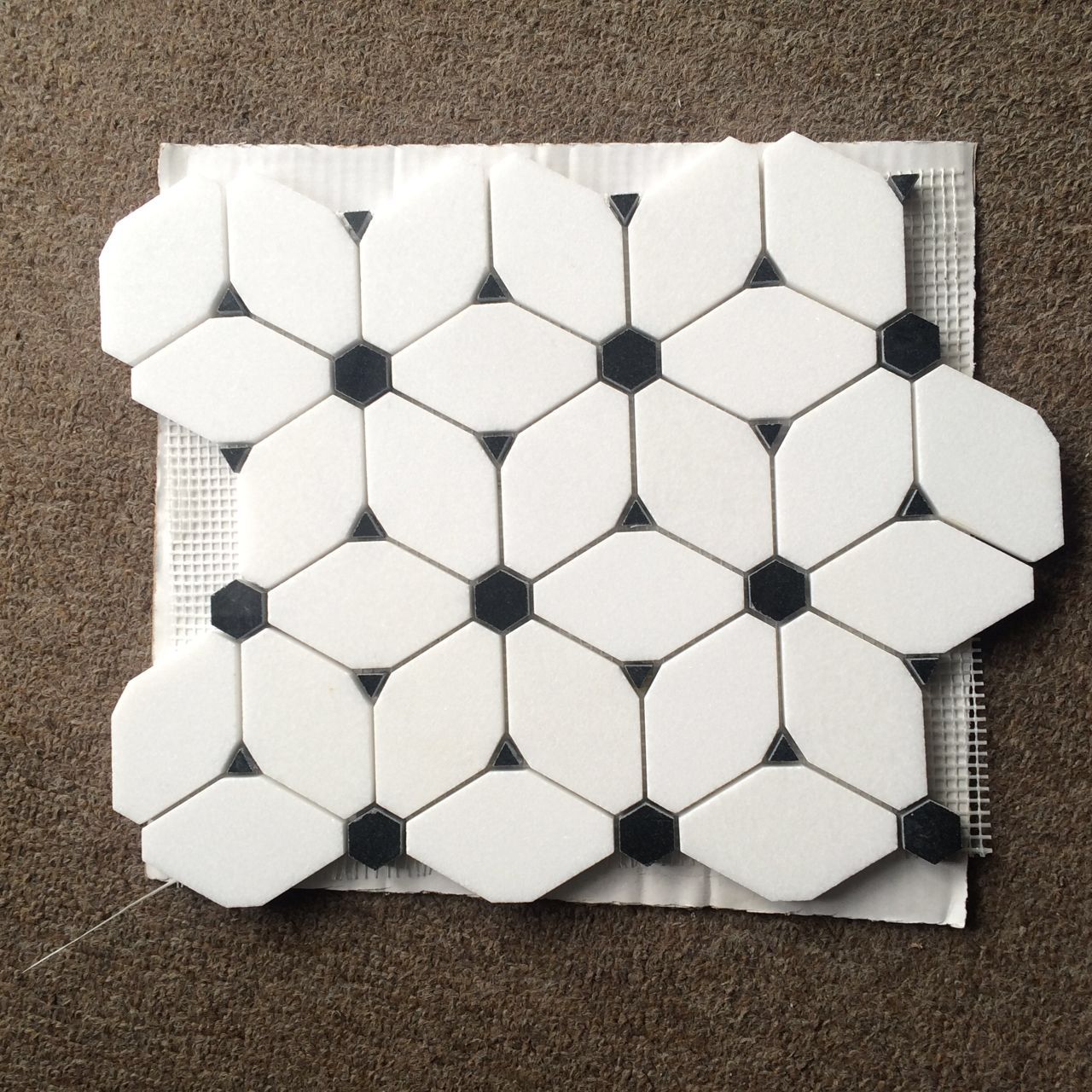 Gạch Mosaic Hiện Đại Thassos Trắng Đen Trang Trí - Daisan Store