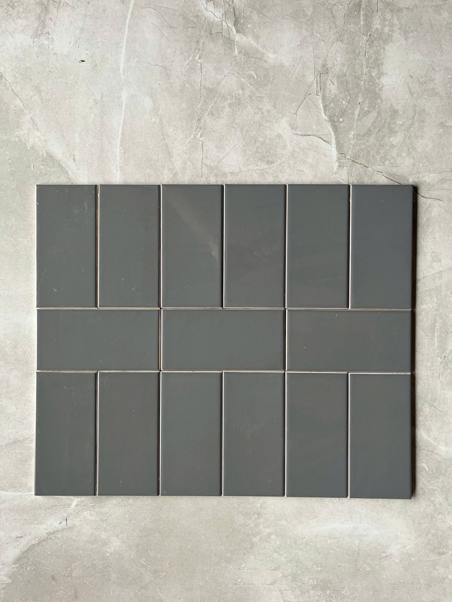 Gạch thẻ be xám bóng phẳng KT 75x150mm UTT36G - Daisan Store