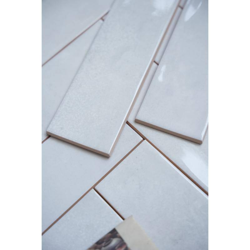 Gạch thẻ bóng lượn mặt KT 75x300mm DS75300 - Daisan Store