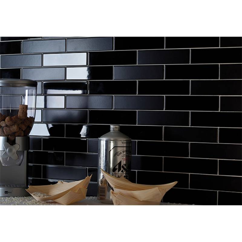 Gạch thẻ cao cấp đen mờ phẳng KT 75x300mm STA75307M - Daisan Store