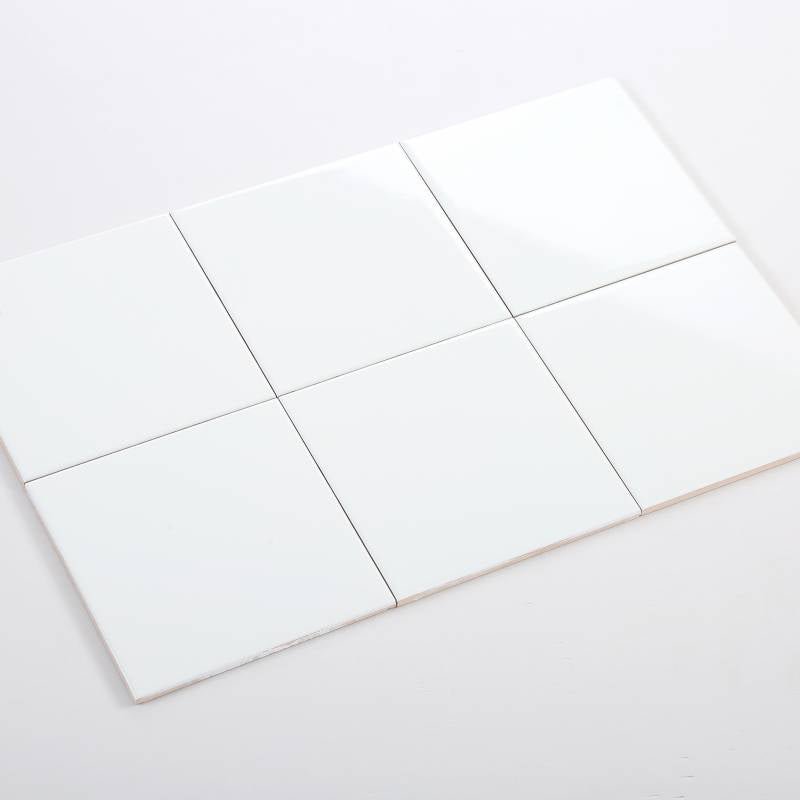 Gạch thẻ cao cấp trắng bóng phẳng 150x150 mã PSTA150150 - Daisan Store