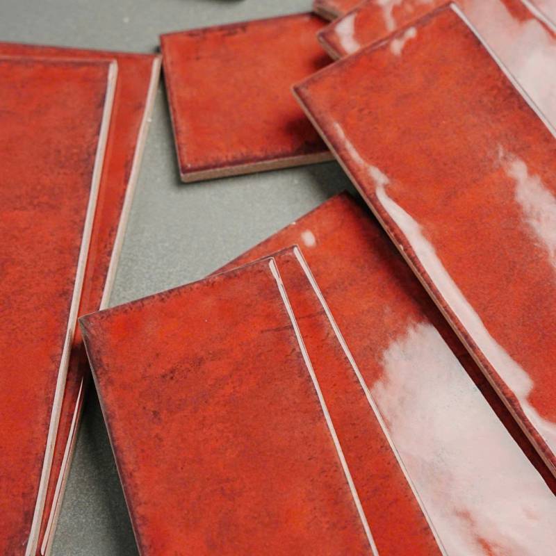 Gạch thẻ đỏ loang bóng phẳng LS1310 - Daisan Store