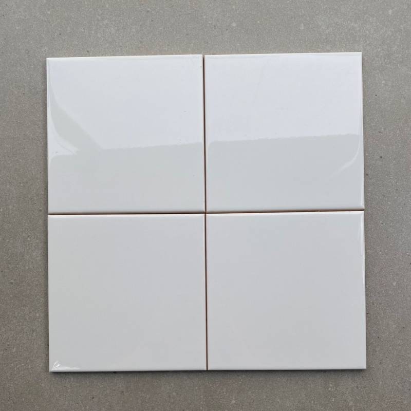 Gạch thẻ KT 150x150mm trắng bóng phẳng STA150150 - Daisan Store