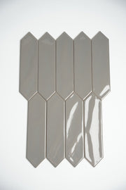 Gạch thẻ mũi tên Việt Nam, Xám đậm bóng lượn, KT 75x300 mm, STA7535H, Loại 1 (1 hộp/ 44 viên/ 0.99m2) - Daisan Store