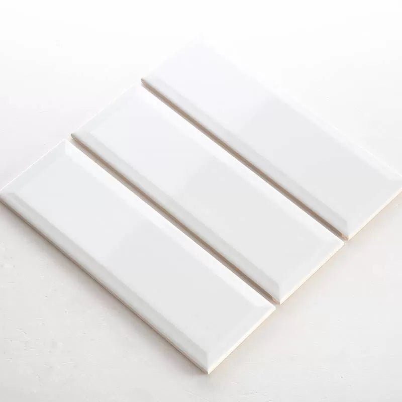 Gạch thẻ trắng bóng vát cạnh KT 100x300mm NGT_M1300X_MDC - Daisan Store